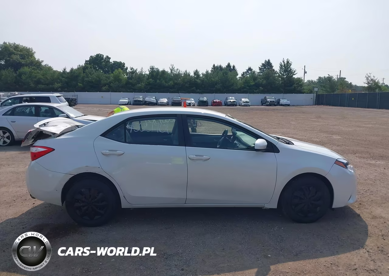 2016 Toyota Corolla Le Eco VIN:5YFBPRHE7GP457963 - 13