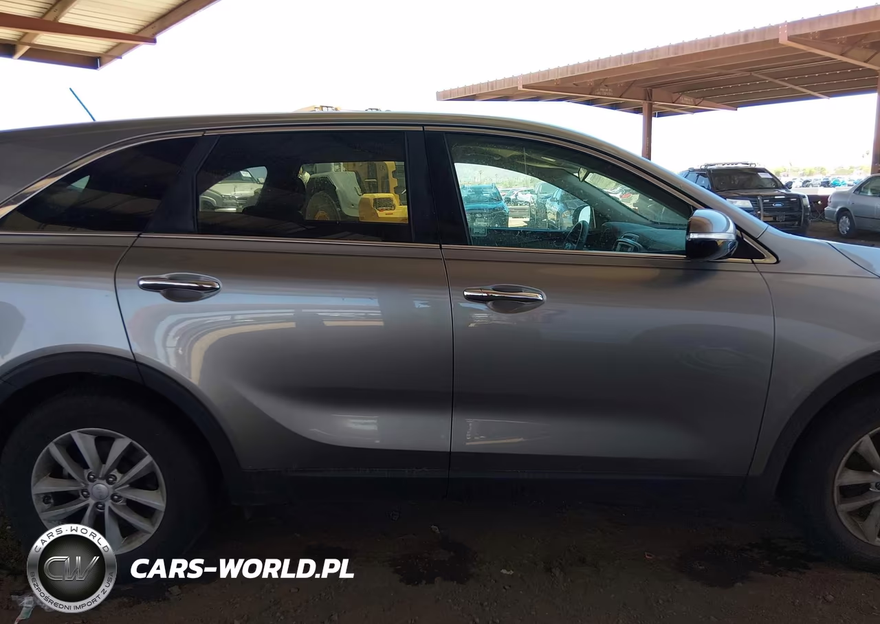 2016 Kia Sorento 2.4L L VIN:5XYPG4A30GG043302 - 13