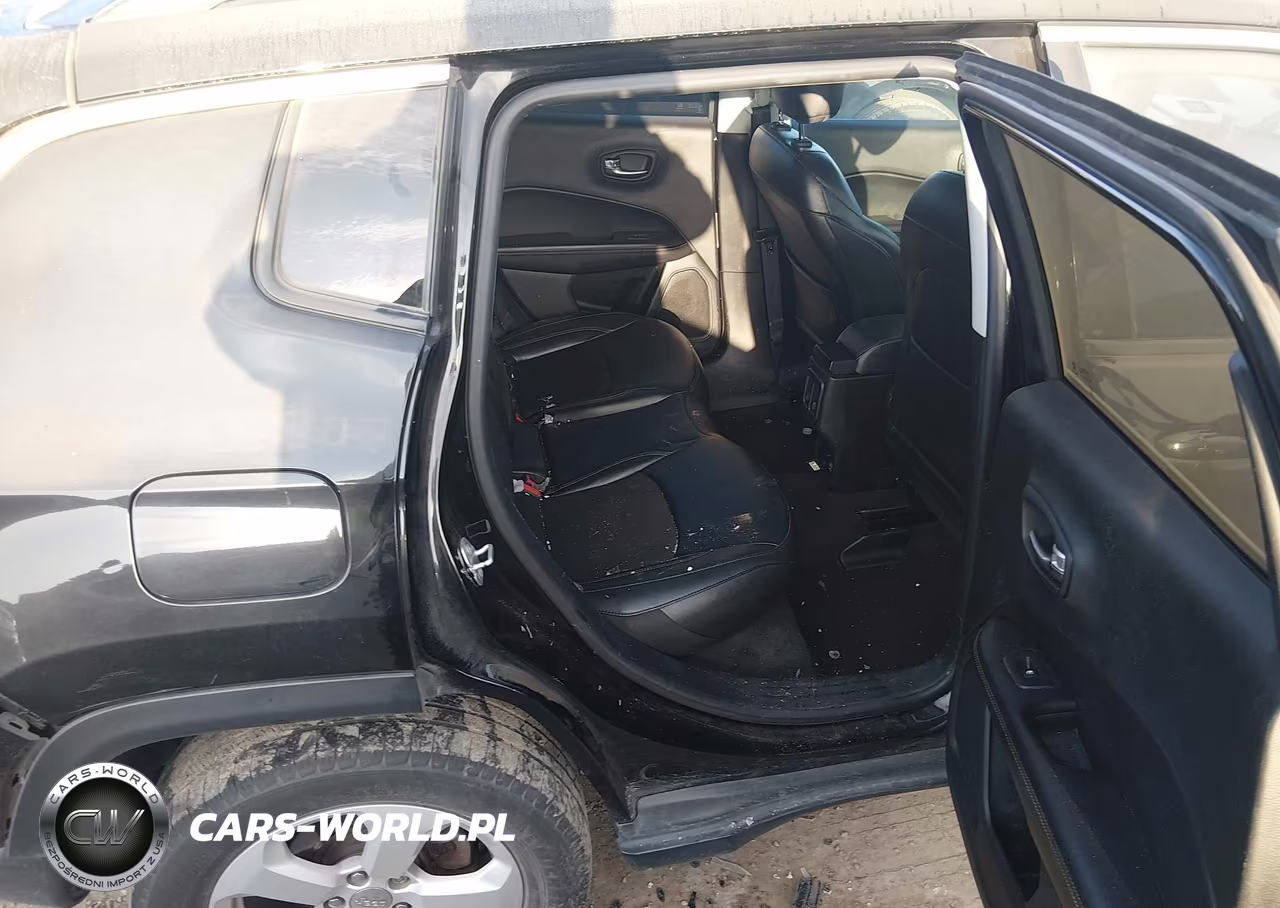 2019 Jeep Compass Latitude 4X4 VIN:3C4NJDBB3KT595456 - 8