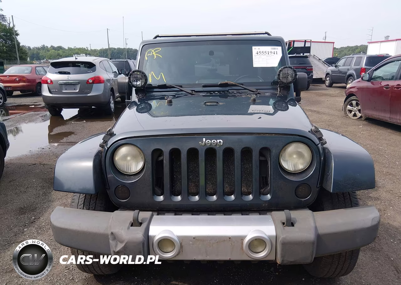 2008 Jeep Wrangler Unlimited Sahara VIN:1J8GA59198L532578 - 12