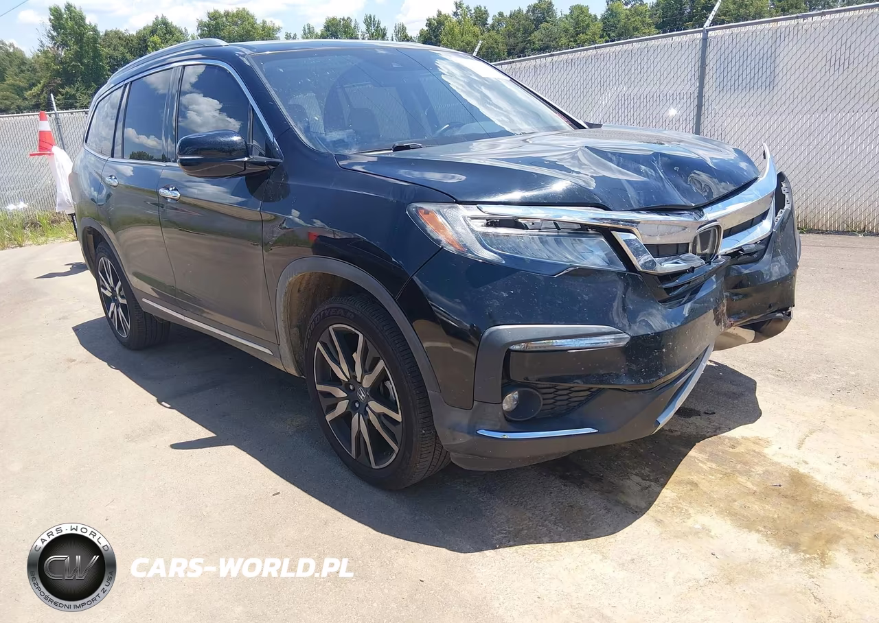 2019 Honda Pilot Touring VIN:5FNYF5H64KB042957 - 17