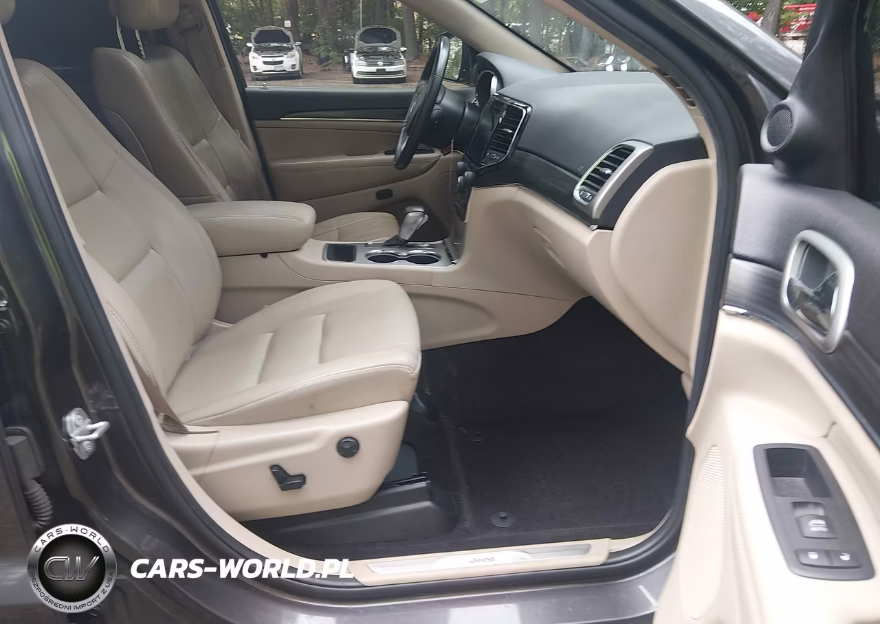 2019 Jeep Grand Cherokee Limited 4X2 VIN:1C4RJEBG5KC555829 - 5