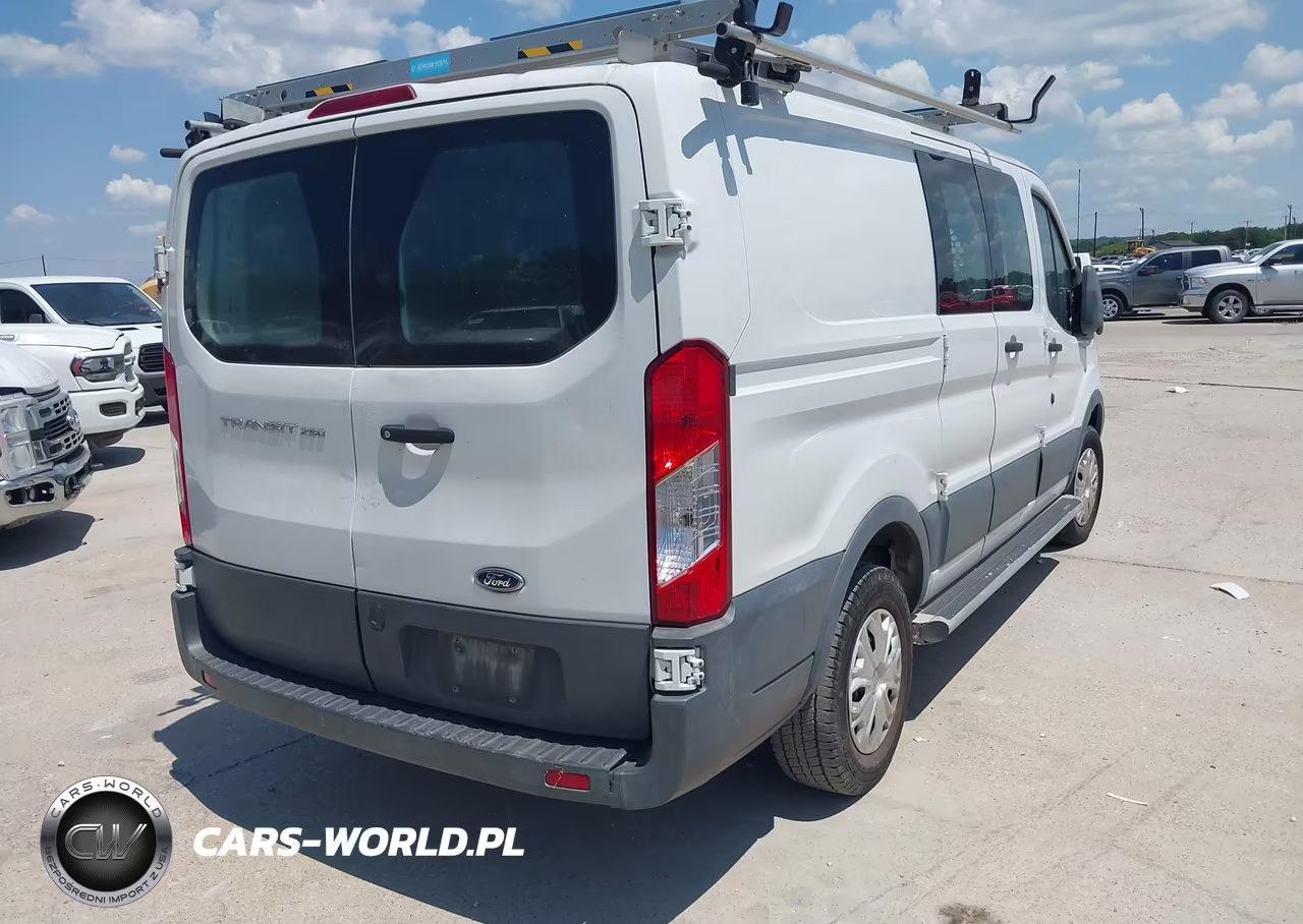 2018 Ford Transit-250 VIN:1FTYR1ZM6JKA46765 - 4