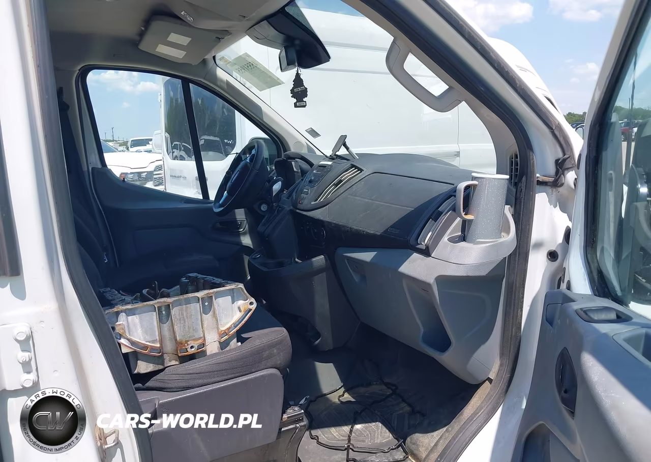 2018 Ford Transit-250 VIN:1FTYR1ZM6JKA46765 - 5