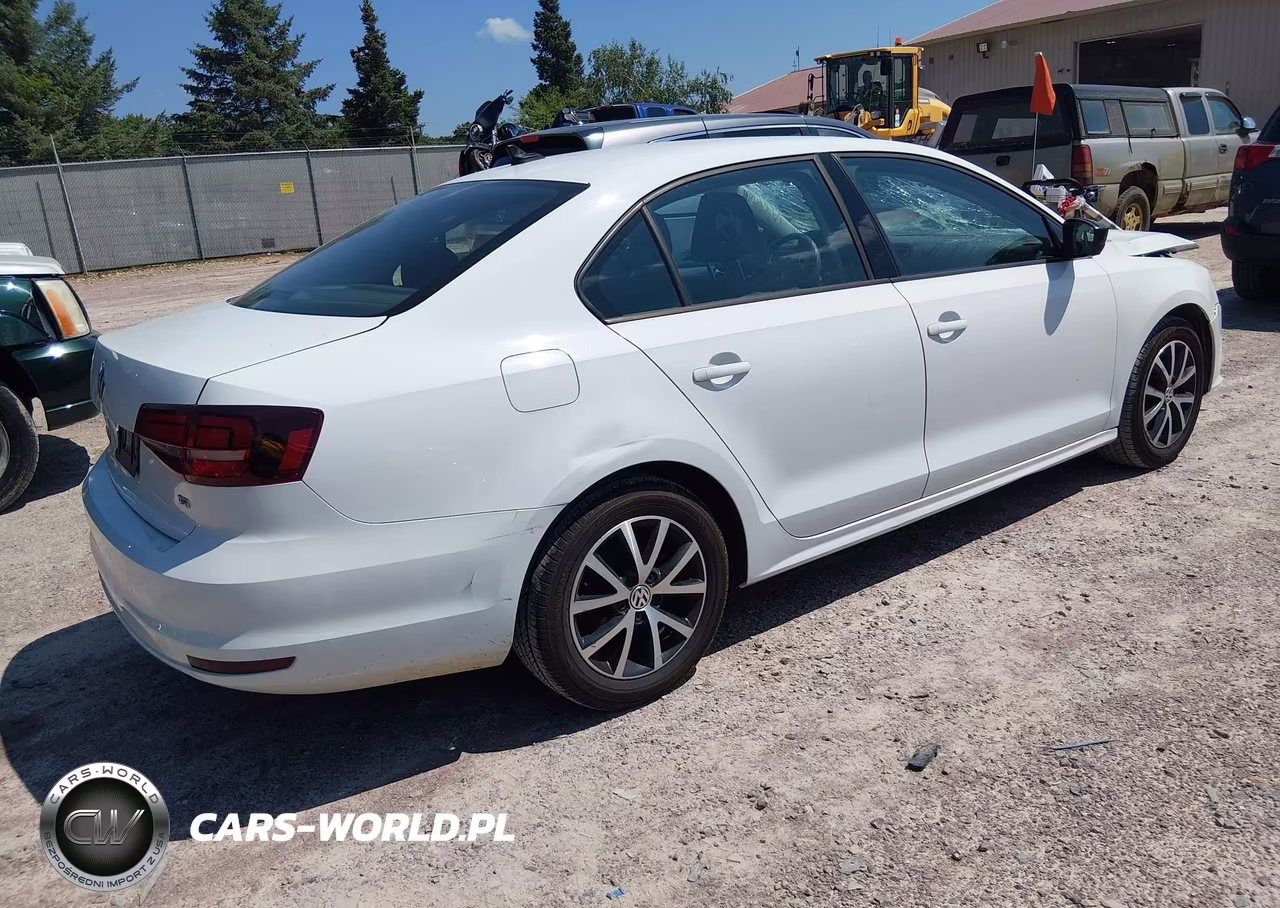 2016 Volkswagen Jetta 1.4T Se VIN:3VWD67AJ8GM249487 - 4