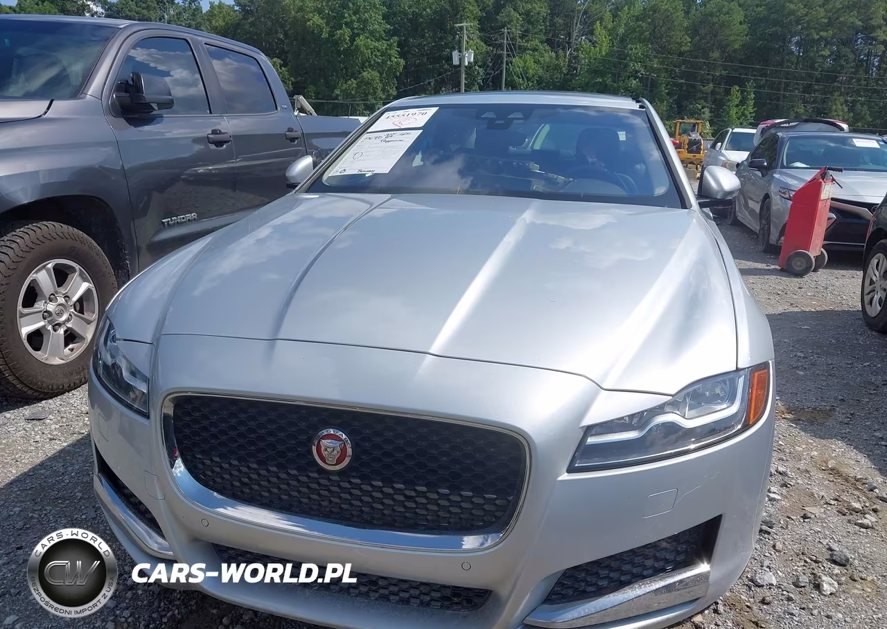 2019 Jaguar Xf 30T Premium VIN:SAJBD4GX8KCY76454 - 12