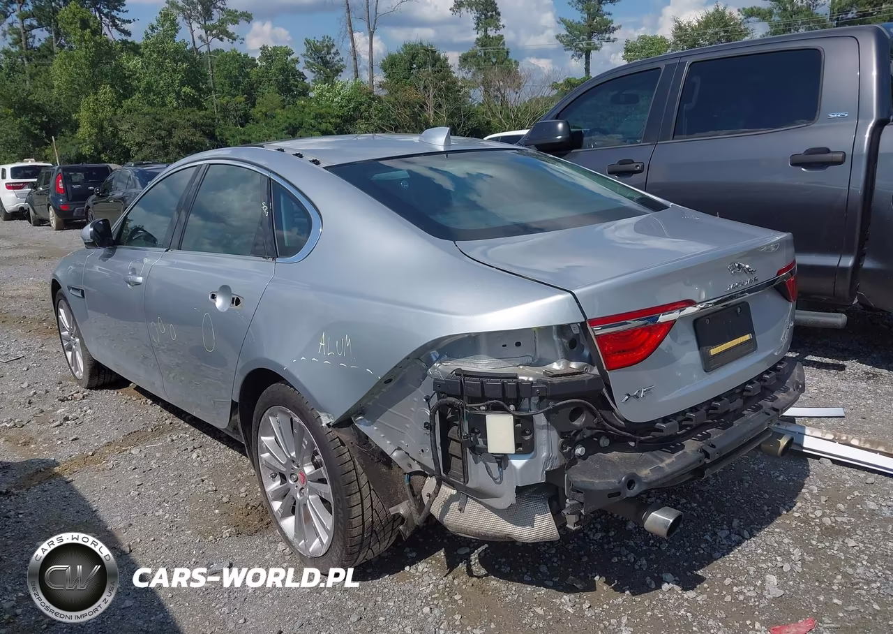 2019 Jaguar Xf 30T Premium VIN:SAJBD4GX8KCY76454 - 3