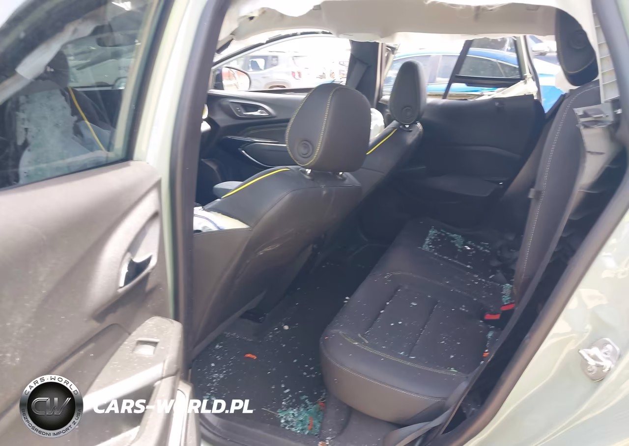 2025 Chevrolet Trax Fwd Activ VIN:KL77LKEPXSC341072 - 8