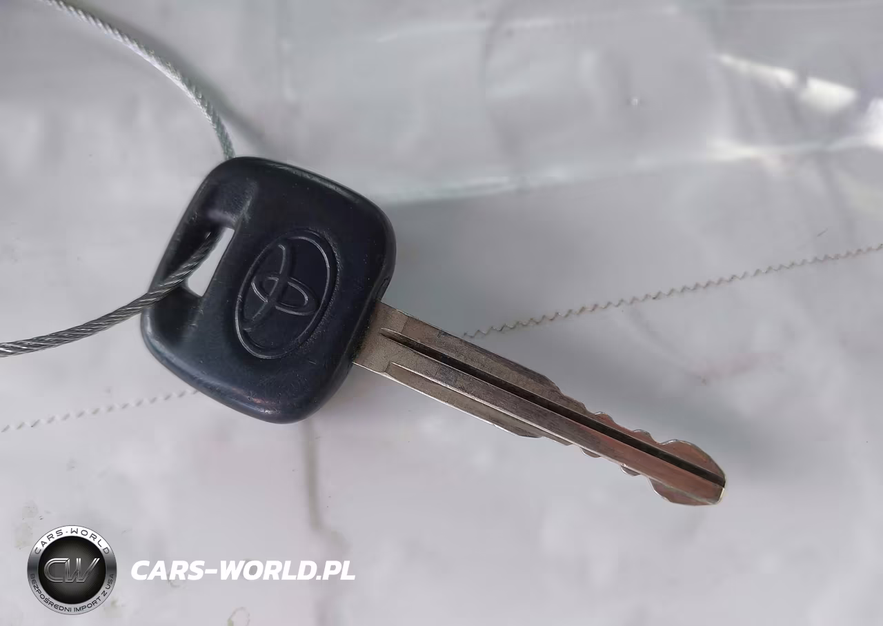 2005 Toyota Camry Le VIN:4T1BE32K25U025200 - 11