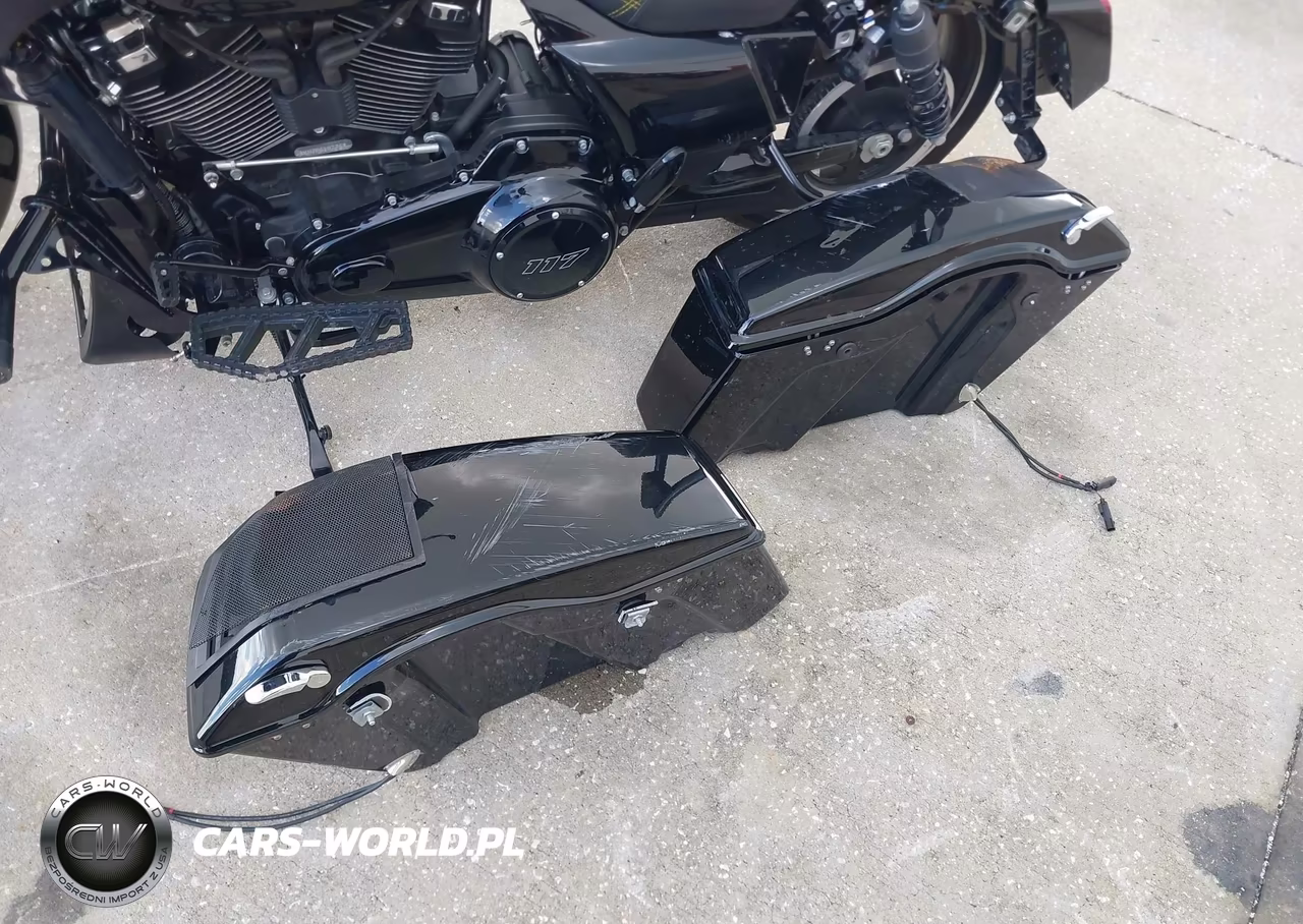 2024 Harley-Davidson Fltrx VIN:1HD1KH713RB610776 - 12