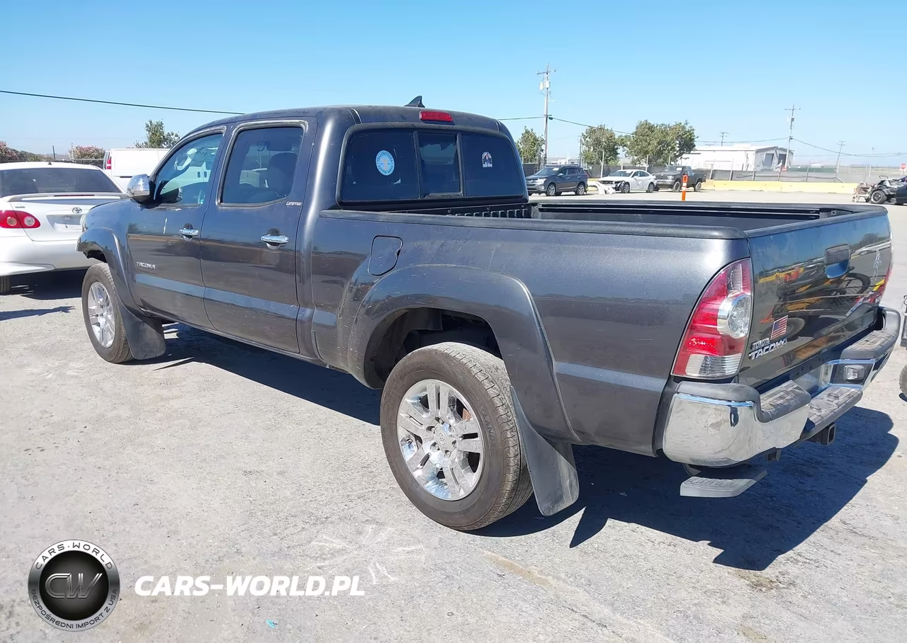 2015 Toyota Tacoma Prerunner V6 VIN:3TMKU4HN7FM045205 - 3