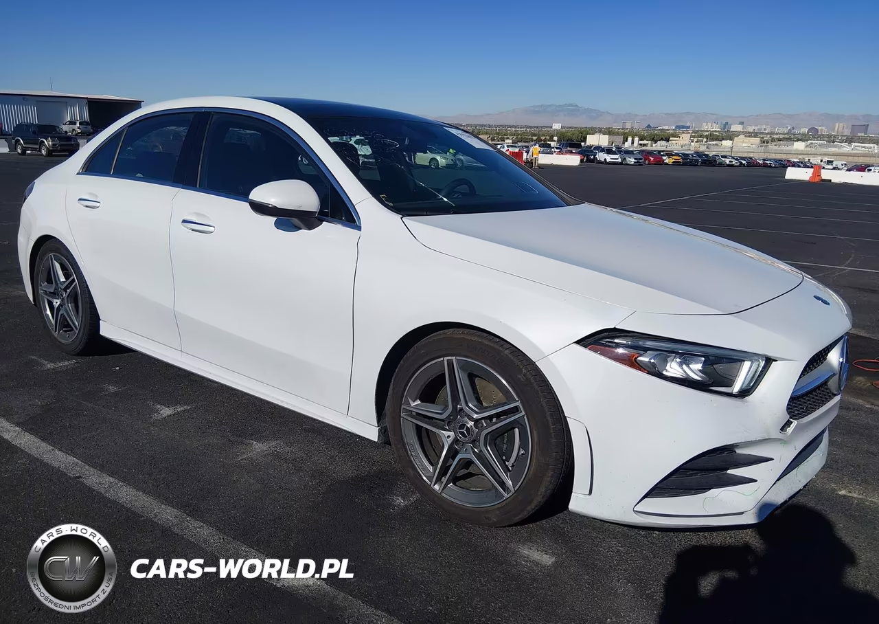 2019 Mercedes-Benz A 220