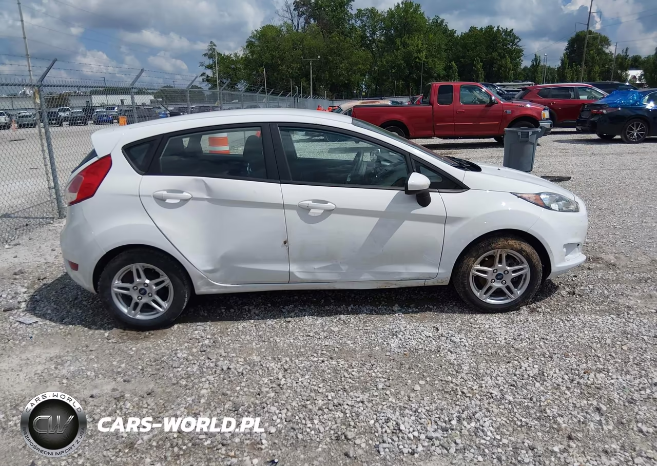 2019 Ford Fiesta Se VIN:3FADP4EJ9KM113618 - 14