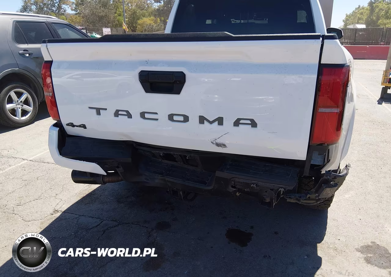 2025 Toyota Tacoma Trd Sport VIN:3TMLB5JN1SM089222 - 17