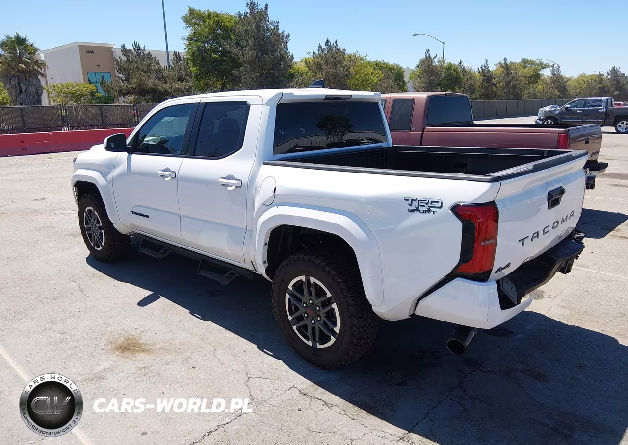 2025 Toyota Tacoma Trd Sport VIN:3TMLB5JN1SM089222 - 3