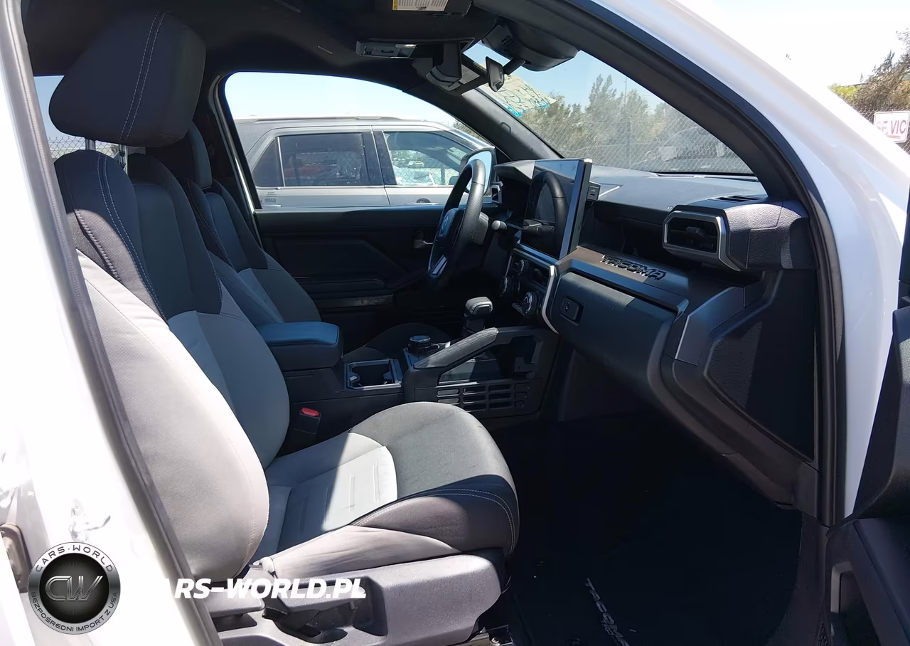 2025 Toyota Tacoma Trd Sport VIN:3TMLB5JN1SM089222 - 5