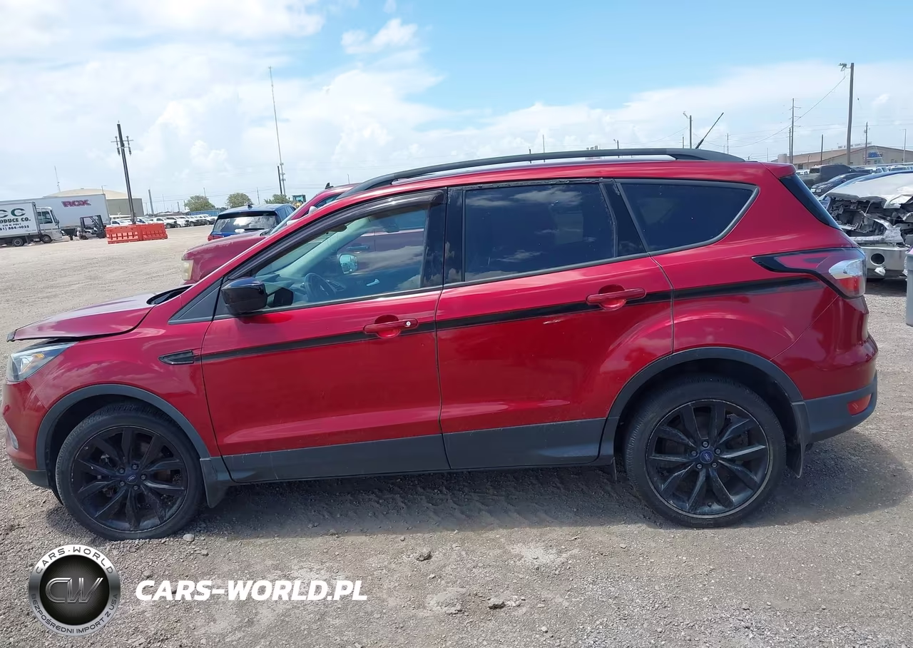 2018 Ford Escape Se VIN:1FMCU9GD8JUC29708 - 15