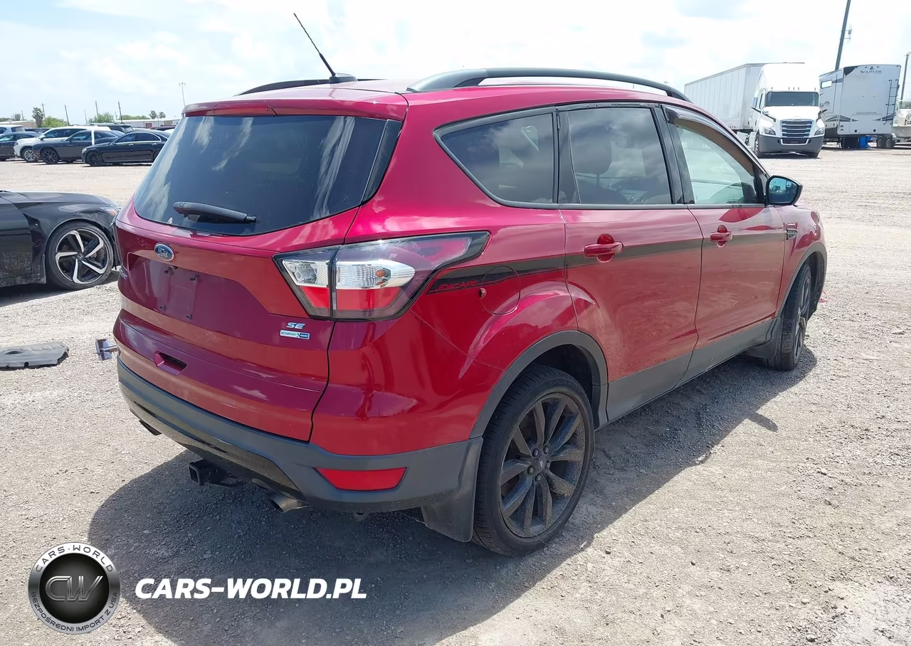 2018 Ford Escape Se VIN:1FMCU9GD8JUC29708 - 4
