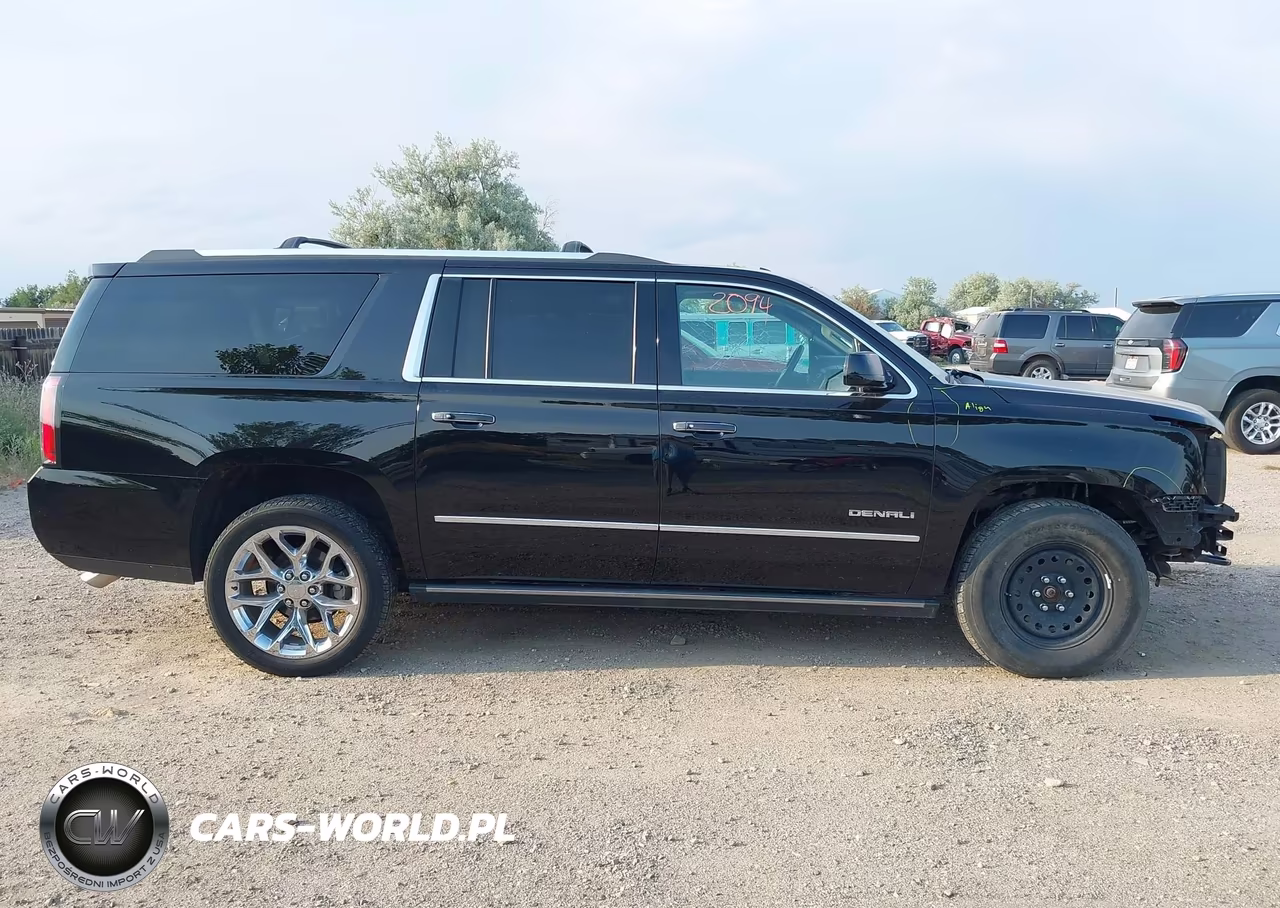2017 GMC Yukon Xl Denali VIN:1GKS2HKJ4HR202312 - 14