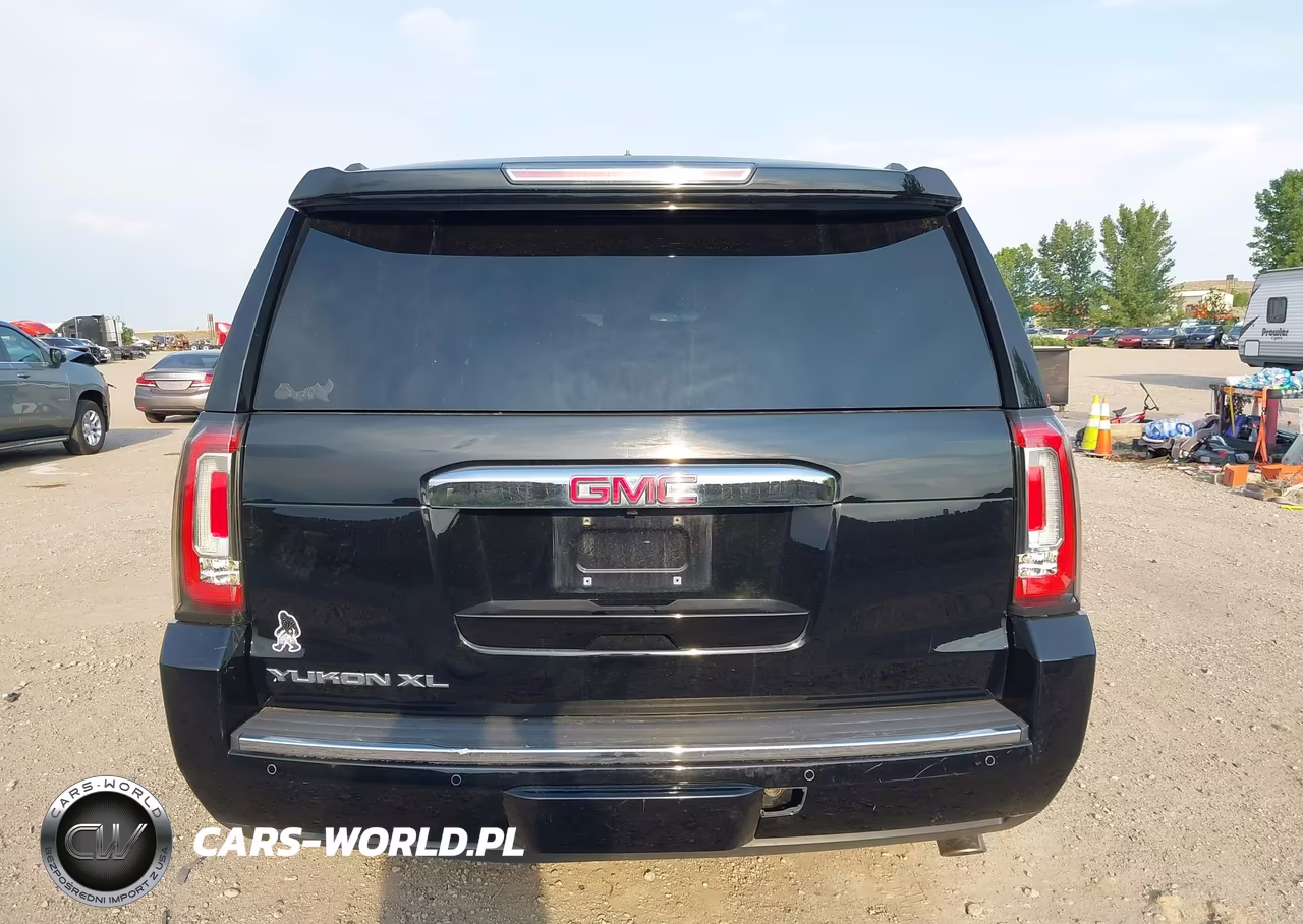 2017 GMC Yukon Xl Denali VIN:1GKS2HKJ4HR202312 - 17