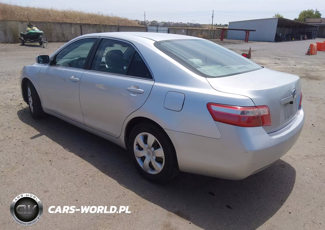 2009 Toyota Camry Le VIN:4T1BE46K59U320023 - 3