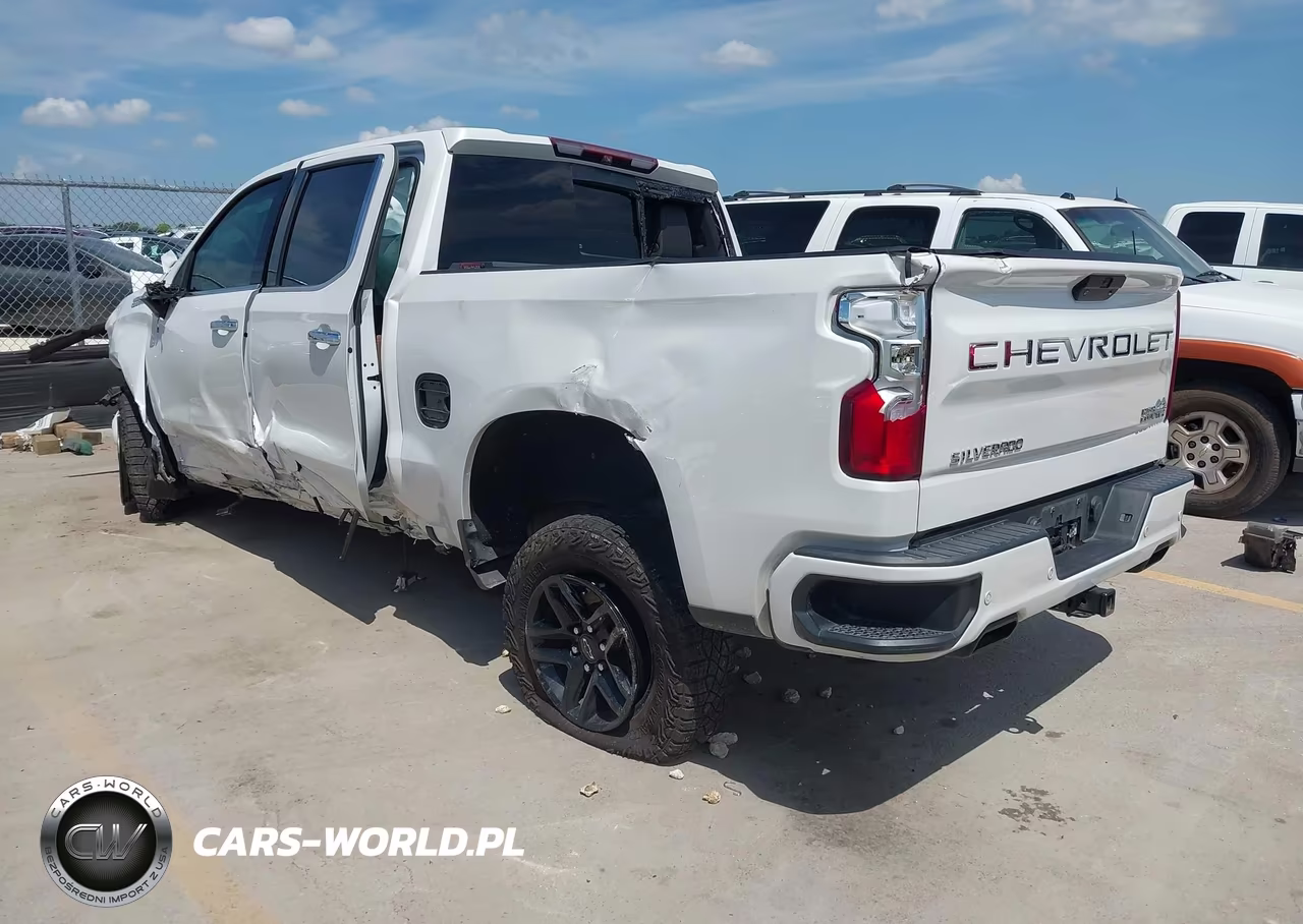 2019 Chevrolet Silverado 1500 High Country VIN:3GCUYHEL6KG304489 - 3