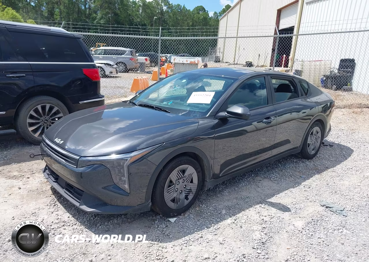 2025 Kia K4 Lx VIN:3KPFT4DE4SE072750 - 2