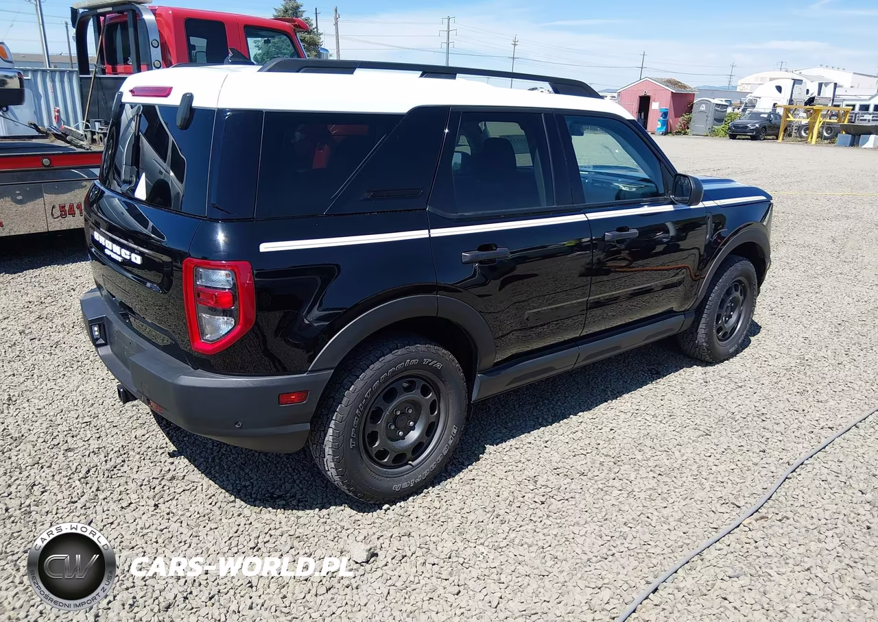2024 Ford Bronco Sport Heritage VIN:3FMCR9G66RRE79504 - 4