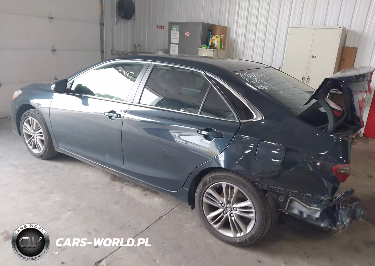2017 Toyota Camry Se VIN:4T1BF1FK6HU398532 - 3