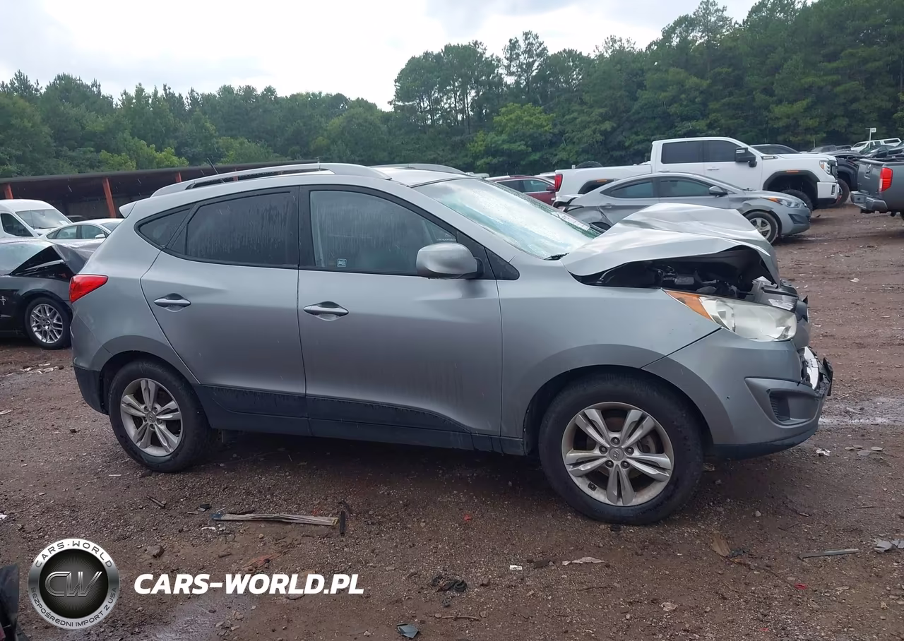 2011 Hyundai Tucson Gls VIN:KM8JU3AC4BU300344 - 13