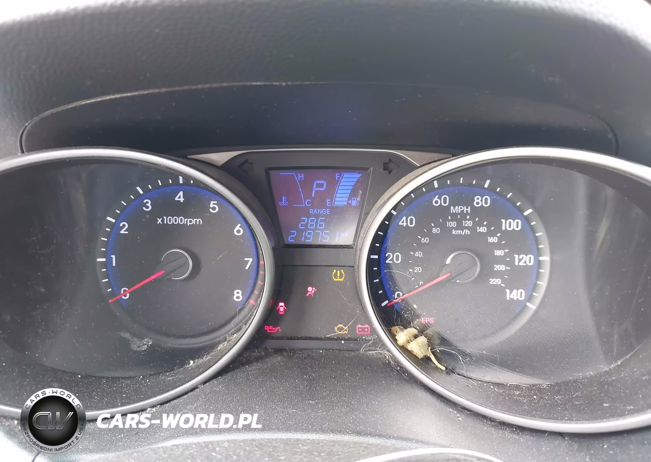 2011 Hyundai Tucson Gls VIN:KM8JU3AC4BU300344 - 7
