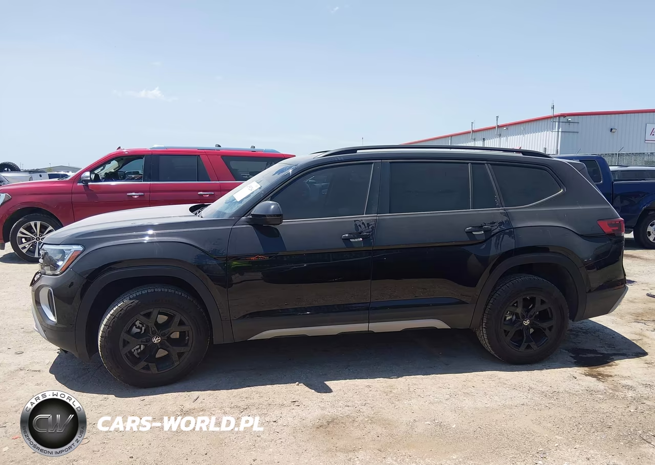 2025 Volkswagen Atlas 2.0T Peak Edition VIN:1V2CR2CA1SC501739 - 15