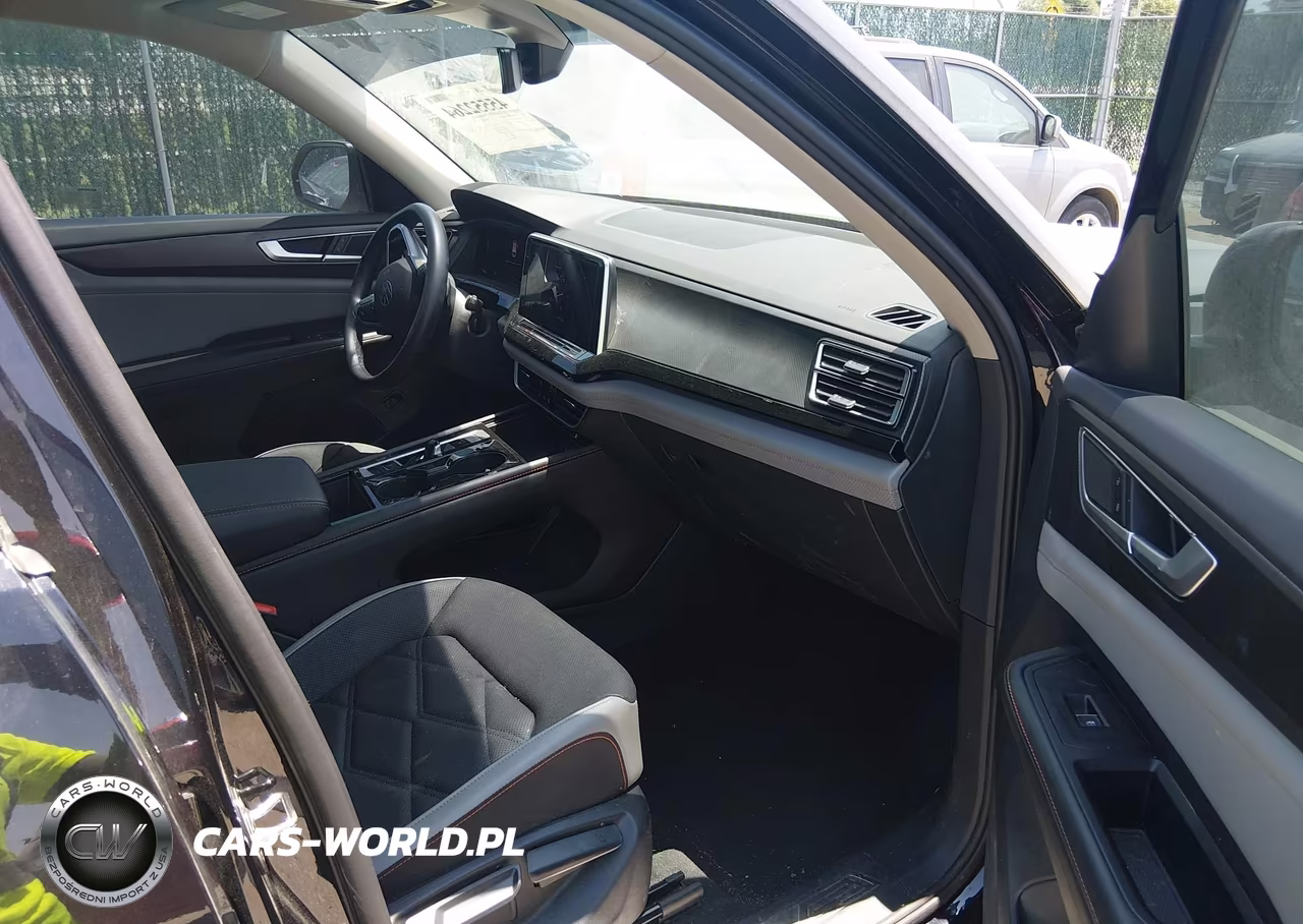 2025 Volkswagen Atlas 2.0T Peak Edition VIN:1V2CR2CA1SC501739 - 5
