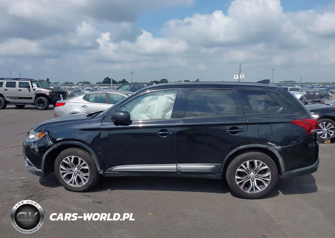 2018 Mitsubishi Outlander Es VIN:JA4AD2A34JZ000801 - 15