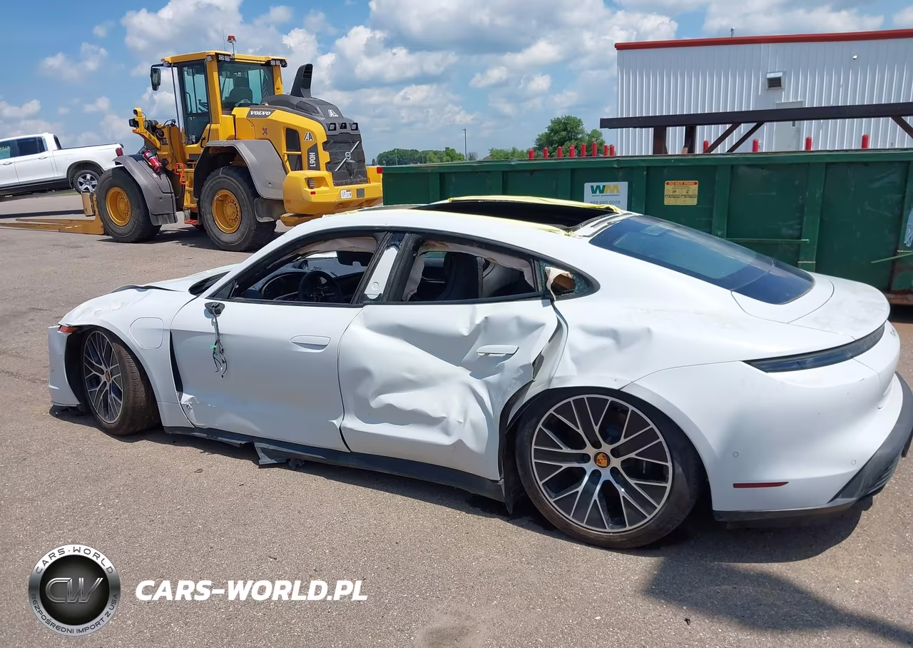 2024 Porsche Taycan VIN:WP0AA2Y19RSA11304 - 14