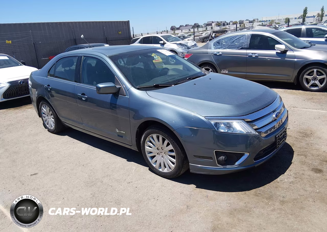 2012 Ford Fusion Hybrid – zdjęcie 1 z 18