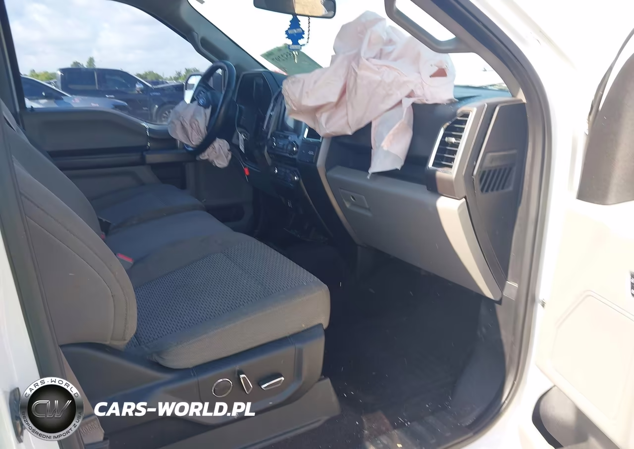 2016 Ford F-150 Xlt VIN:1FTEW1CP8GKF25373 - 5