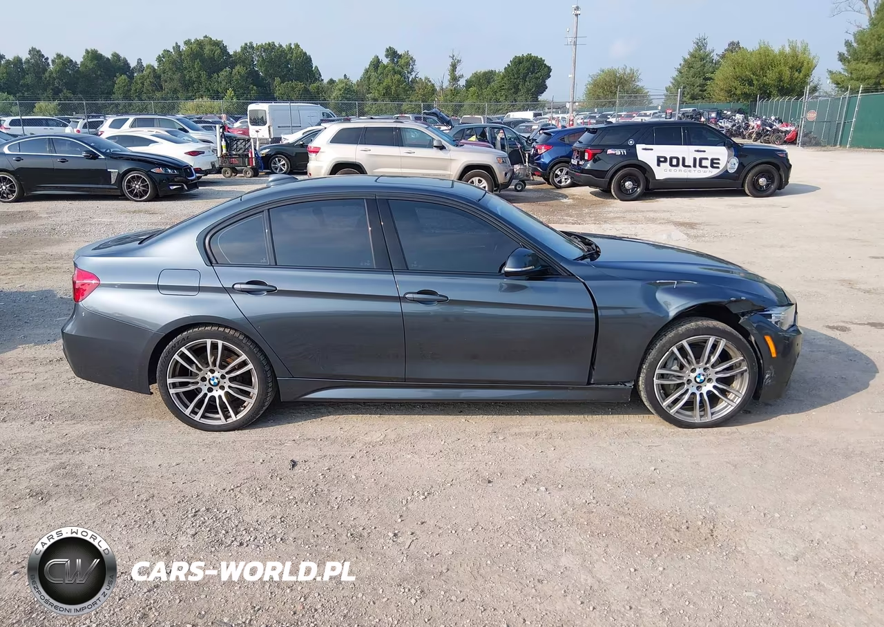 2016 BMW 340I xDrive VIN:WBA8B7G50GNT14779 - 13