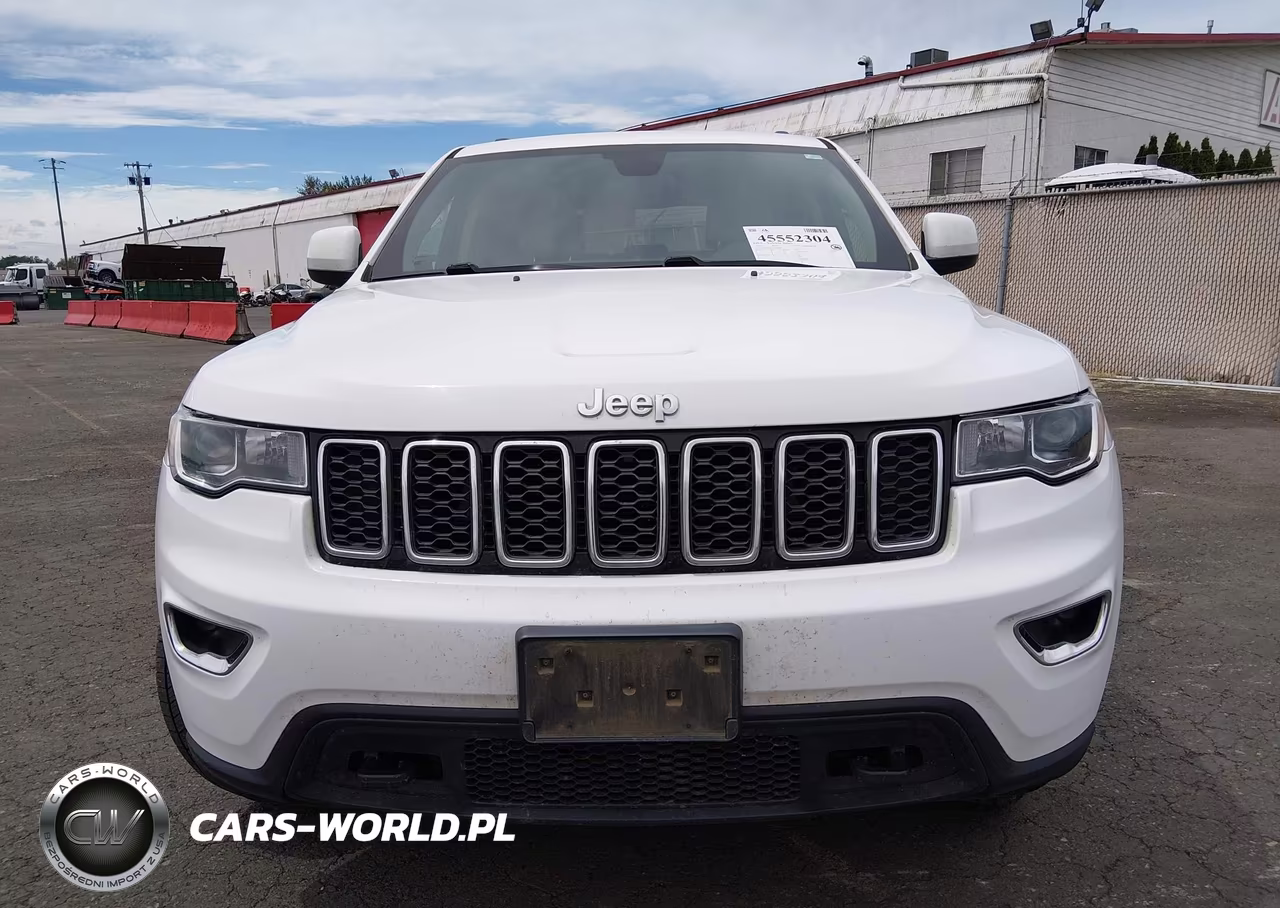 2019 Jeep Grand Cherokee Laredo E 4X4 VIN:1C4RJFAG7KC803862 - 12