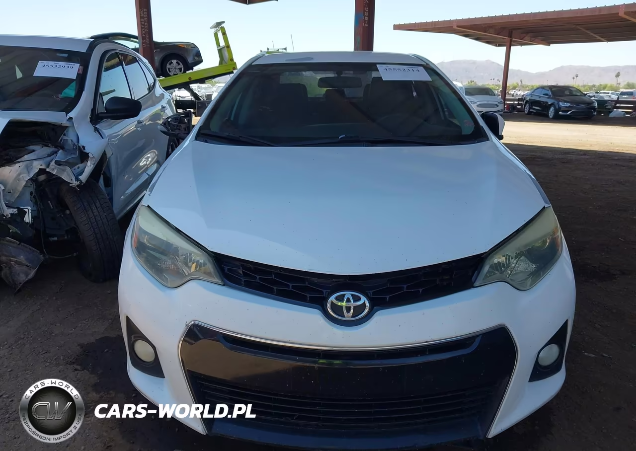 2015 Toyota Corolla S Plus VIN:5YFBURHE1FP352021 - 12