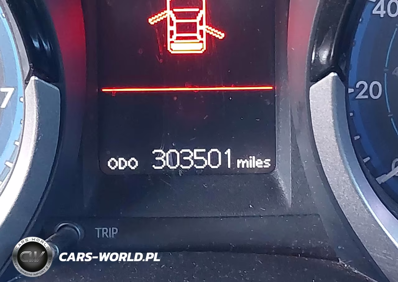 2015 Toyota Corolla S Plus VIN:5YFBURHE1FP352021 - 15