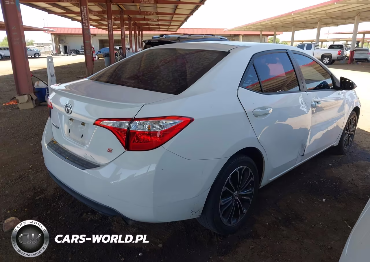 2015 Toyota Corolla S Plus VIN:5YFBURHE1FP352021 - 4