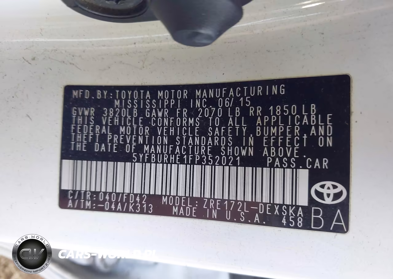 2015 Toyota Corolla S Plus VIN:5YFBURHE1FP352021 - 9