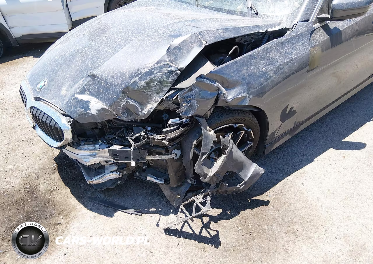 2020 BMW 330I xDrive VIN:WBA5R7C02LFH34043 - 13