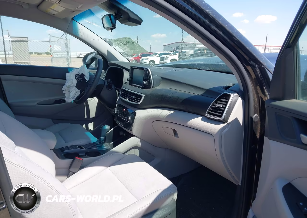 2021 Hyundai Tucson Value VIN:KM8J3CA45MU372670 - 5