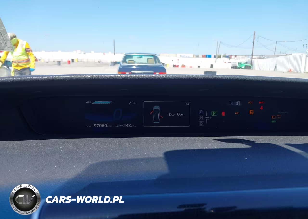 2017 Toyota Mirai VIN:JTDBVRBD9HA001474 - 7
