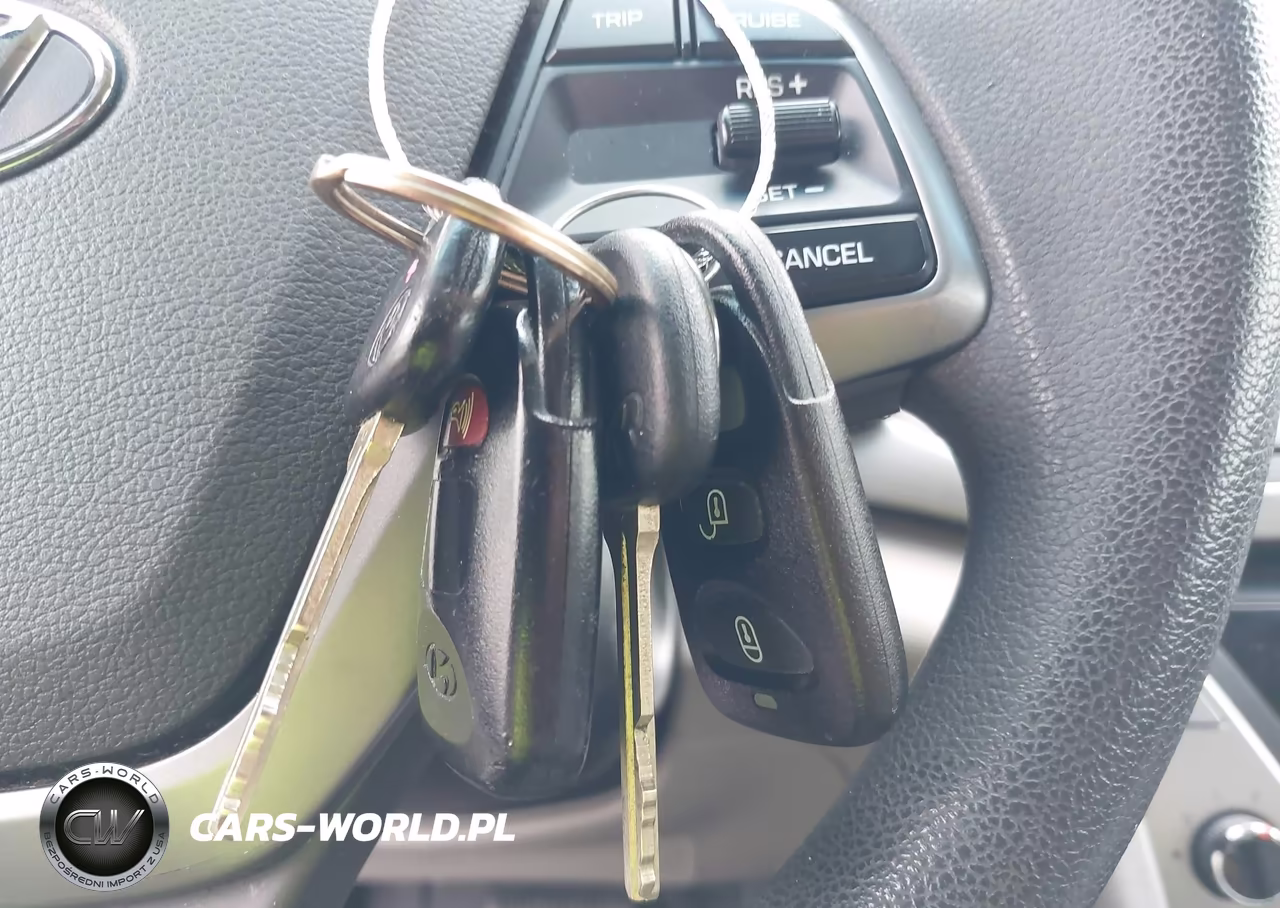 2017 Hyundai Elantra Se VIN:5NPD84LF9HH144081 - 11
