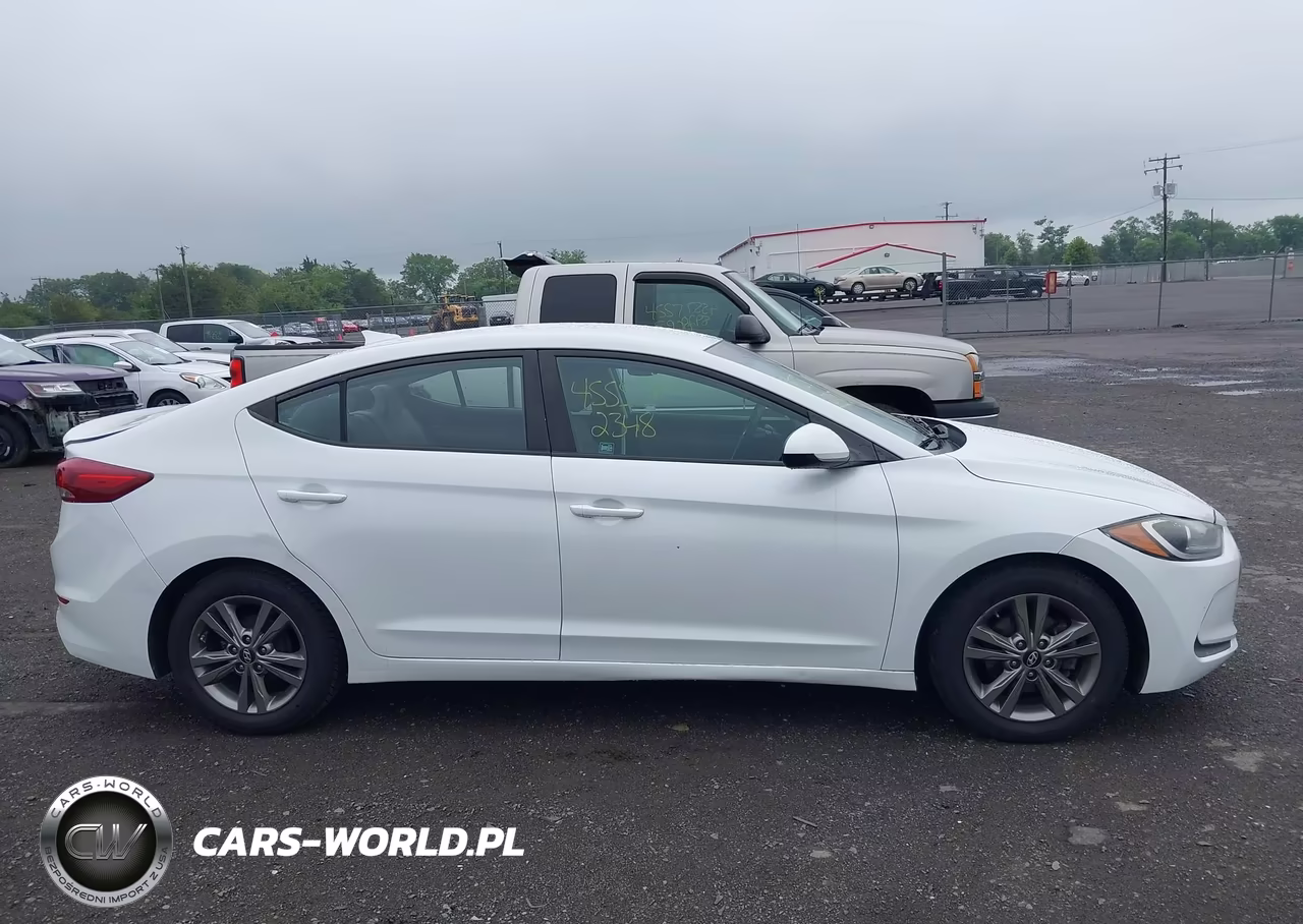 2017 Hyundai Elantra Se VIN:5NPD84LF9HH144081 - 13