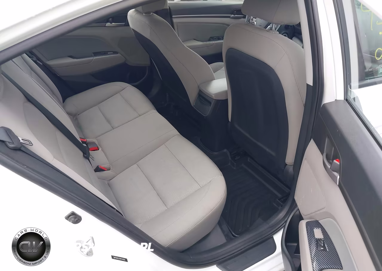 2017 Hyundai Elantra Se VIN:5NPD84LF9HH144081 - 8