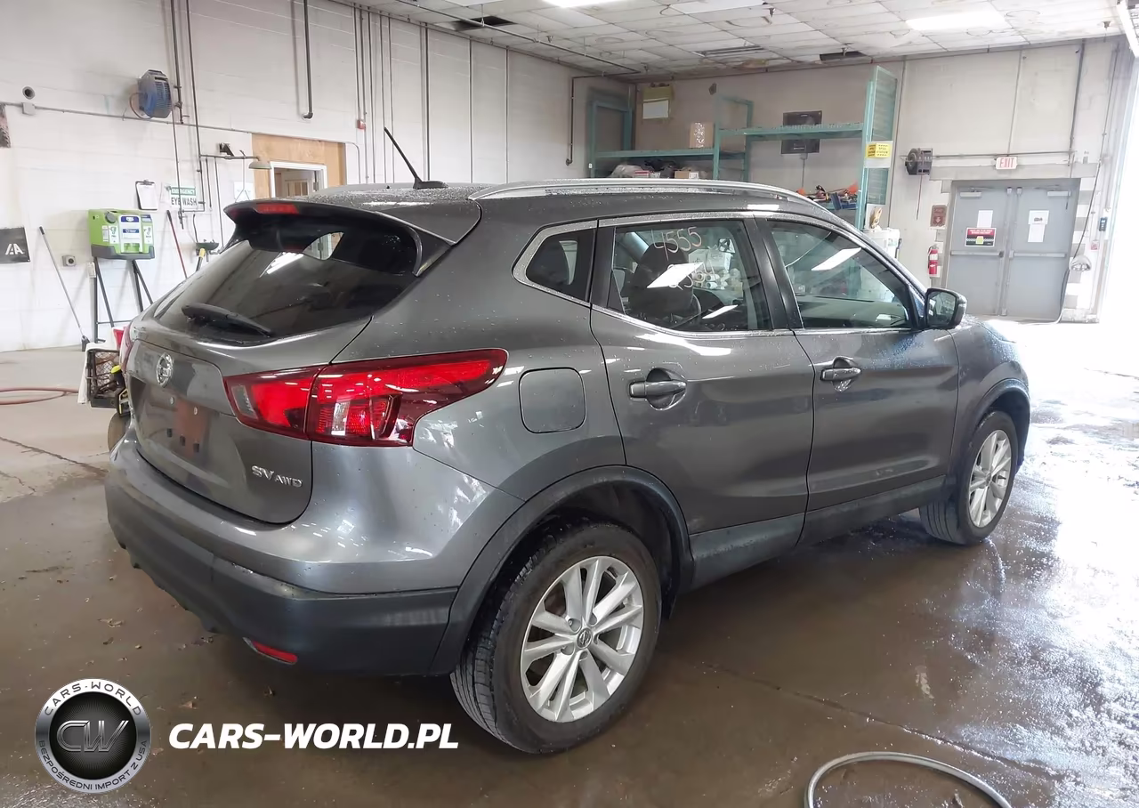 2017 Nissan Rogue Sport Sv VIN:JN1BJ1CR5HW105067 - 4
